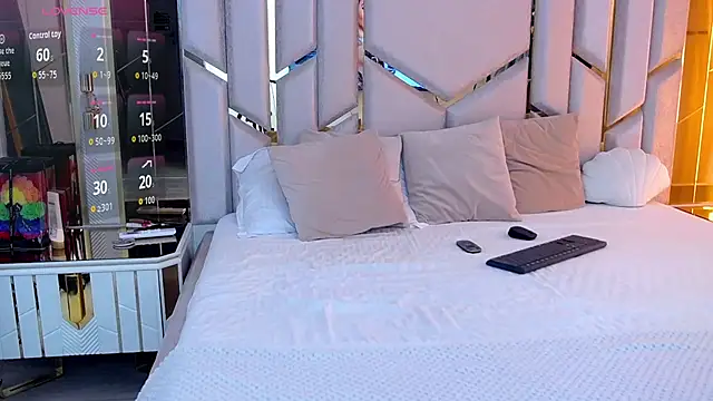 Snapshot of AnabelleWeest chatting on 2, 7, 2026 AnabelleWeest online show from 2, 7, 2026
