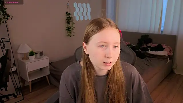 LiliTiny online show from 5, 7, 2026
