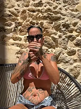 Snapshot of inked_up_jade chatting on 9, 7, 2026 inked up jade online show from 9, 7, 2026