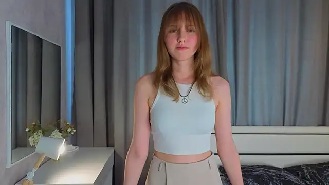 Snapshot of SunnySikarskie chatting on 26, 6, 2026 SunnySikarskie online show from 26, 6, 2026