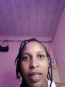 Snapshot of Midnightmuse619 chatting on 27, 6, 2026 Midnightmuse619 online show from 27, 6, 2026