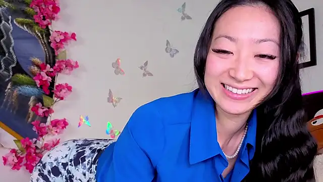 MySweetSofie online show from 18, 9, 2025