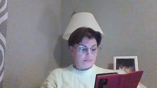 Snapshot of Cirellana chatting on 22, 6, 2026 Cirellana online show from 22, 6, 2026