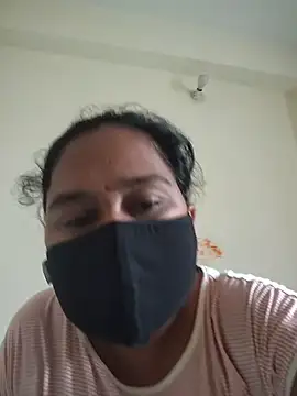 Snapshot of Lundpakadu chatting on 10, 7, 2026 Lundpakadu online show from 10, 7, 2026