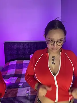 Annieandhannie online show from 6, 7, 2026