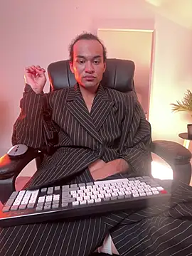 Snapshot of Leo_BonitoBom chatting on 24, 6, 2026 Leo BonitoBom online show from 24, 6, 2026