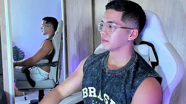 Snapshot of Matias_strong1 chatting on 8, 8, 2026 Matias strong1 online show from 8, 8, 2026
