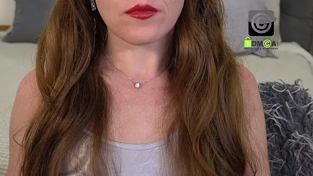 Snapshot of leverageurassets chatting on 28, 10, 2025 leverageurassets online show from 28, 10, 2025