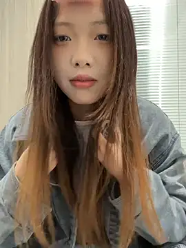 Snapshot of YY-1-1-1 chatting on 17, 7, 2026 YY-1-1-1 online show from 17, 7, 2026