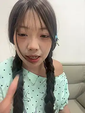 Snapshot of YY-1-1-1 chatting on 22, 7, 2026 YY-1-1-1 online show from 22, 7, 2026