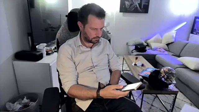 Snapshot of pc92160 chatting on 29, 7, 2026 pc92160 online show from 29, 7, 2026