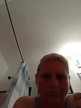 Snapshot of Trublonde3 chatting on 24, 6, 2026 Trublonde3 online show from 24, 6, 2026
