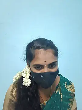 Snapshot of Megavarthinii chatting on 13, 7, 2026 Megavarthinii online show from 13, 7, 2026