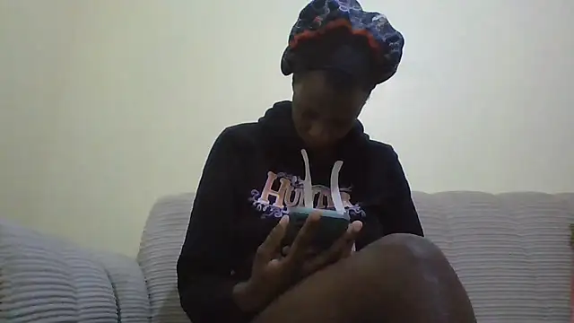 Snapshot of Savannah_Leex chatting on 25, 6, 2026 Savannah Leex online show from 25, 6, 2026