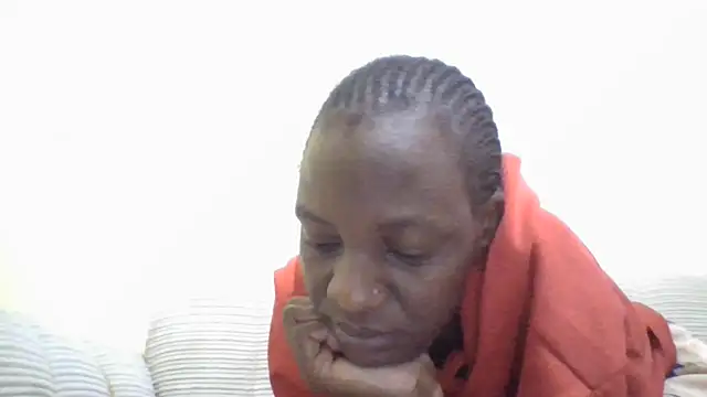 Snapshot of Savannah_Leex chatting on 12, 7, 2026 Savannah Leex online show from 12, 7, 2026