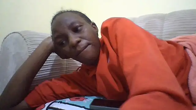 Snapshot of Savannah_Leex chatting on 13, 7, 2026 Savannah Leex online show from 13, 7, 2026