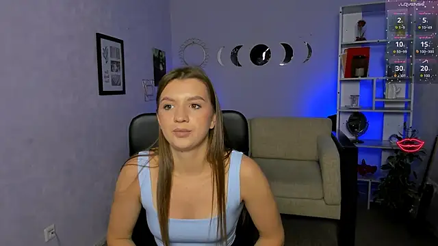 Snapshot of bloom_night chatting on 17, 7, 2026 bloom night online show from 17, 7, 2026