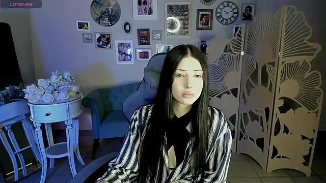 Snapshot of DianaRayyy chatting on 2, 7, 2026 DianaRayyy online show from 2, 7, 2026
