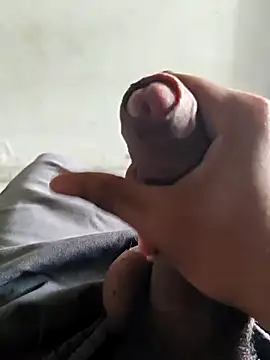 big cock 9inchess online show from 2, 7, 2026