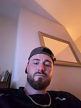 HelloFrankieboy online show from 10, 7, 2026
