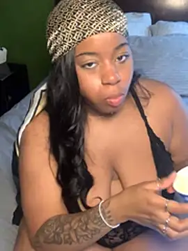 Seductressjai online show from 5, 7, 2026