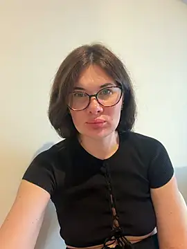 Sophie Virginia online show from 17, 7, 2026