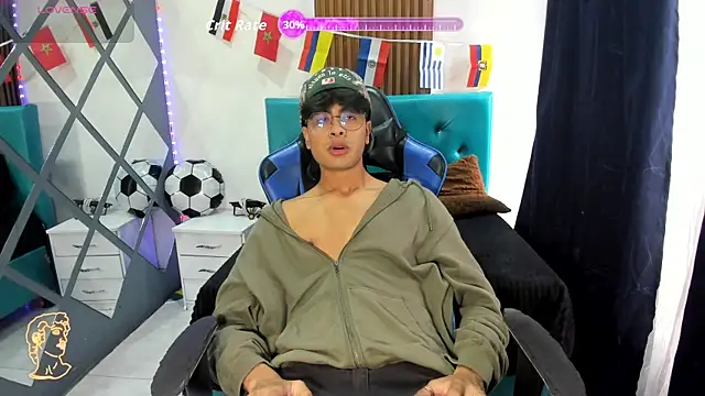 Snapshot of Miks_stone chatting on 9, 7, 2026 Miks stone online show from 9, 7, 2026