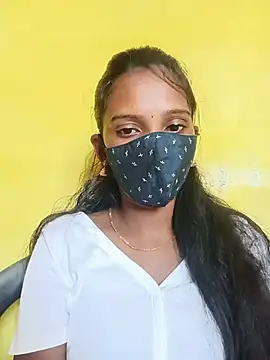 Snapshot of Tamil_Soloqueen_001 chatting on 13, 7, 2026 Tamil Soloqueen 001 online show from 13, 7, 2026
