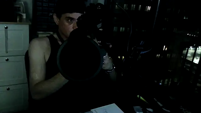 Snapshot of mikey-s-cort chatting on 7, 7, 2026 mikey-s-cort online show from 7, 7, 2026