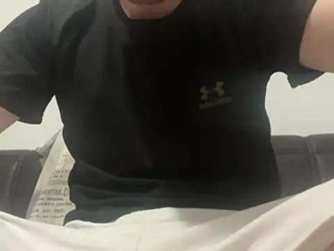 Snapshot of Emreq00 chatting on 14, 7, 2026 Emreq00 online show from 14, 7, 2026