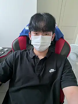 kr hotguy1 online show from 9, 7, 2026