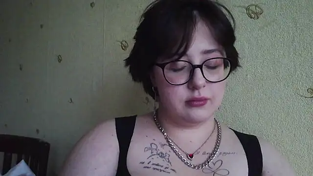 Snapshot of NessaLiberta chatting on 9, 7, 2026 NessaLiberta online show from 9, 7, 2026