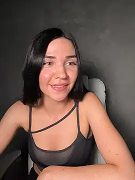 Snapshot of AigulLuna chatting on 21, 7, 2026 AigulLuna online show from 21, 7, 2026