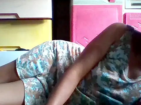 Snapshot of pinay4u69 chatting on 22, 7, 2026 pinay4u69 online show from 22, 7, 2026