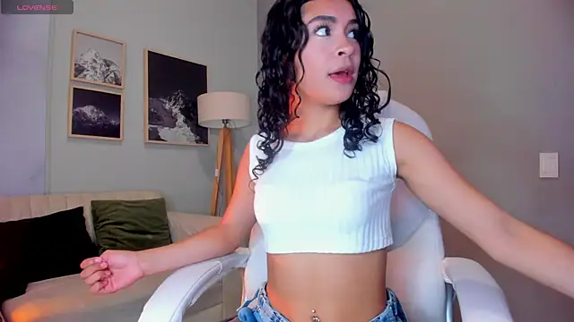 Alana Summer  online show from 14, 7, 2026