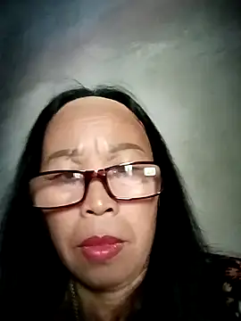 Snapshot of lylai18 chatting on 10, 7, 2026 lylai18 online show from 10, 7, 2026