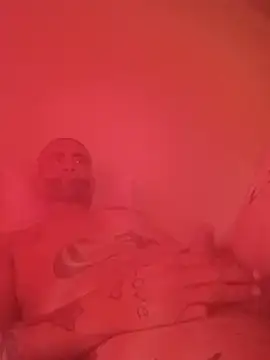 LA guy host online show from 14, 7, 2026
