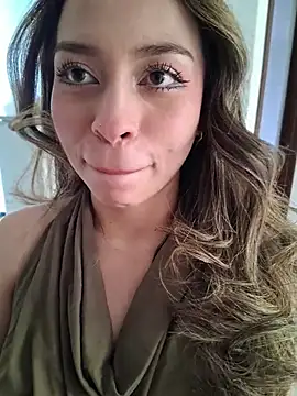 LuluBerry7 online show from 26, 7, 2026