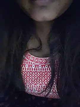 Rashmi-cute online show from 4, 8, 2026