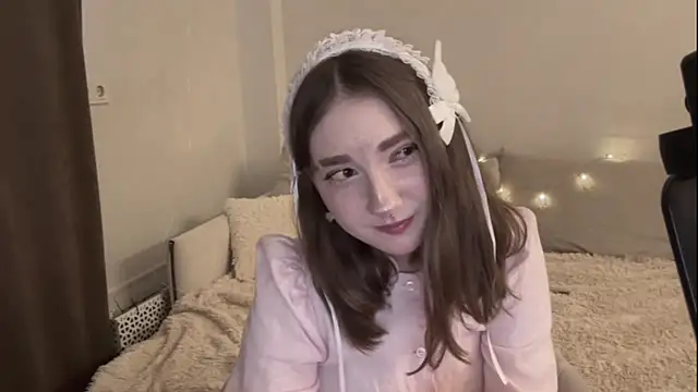 Snapshot of LolaPanzica chatting on 13, 7, 2026 LolaPanzica online show from 13, 7, 2026