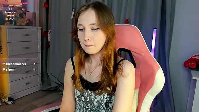 Snapshot of CozyKisses chatting on 17, 7, 2026 CozyKisses online show from 17, 7, 2026