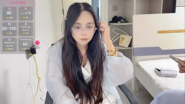Snapshot of yishan-22 chatting on 14, 7, 2026 yishan-22 online show from 14, 7, 2026