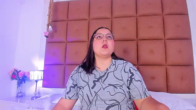 AmberrRossee online show from 21, 7, 2026