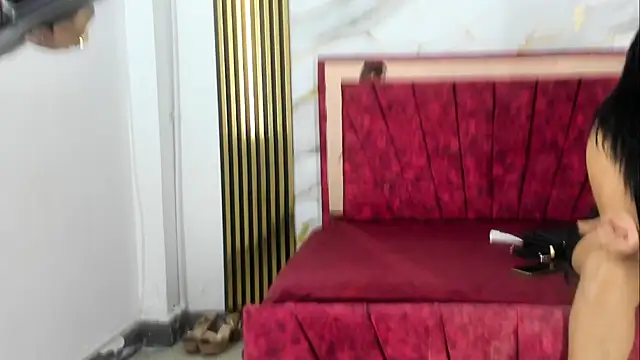 Snapshot of hotmommy_Maia chatting on 16, 7, 2026 hotmommy Maia online show from 16, 7, 2026