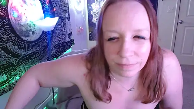 Snapshot of XxMs_StarzxX chatting on 16, 11, 2025 XxMs StarzxX online show from 16, 11, 2025