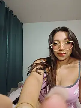 Snapshot of Alexia_Curvy_pm chatting on 19, 7, 2026 Alexia Curvy pm online show from 19, 7, 2026