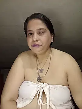Cynthia186 online show from 1, 8, 2026