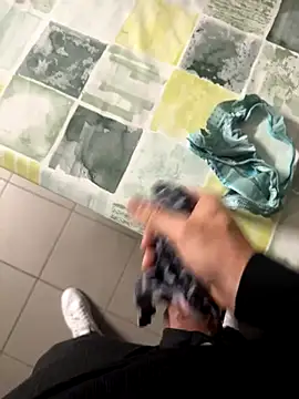 swissboy22 online show from 22, 10, 2025