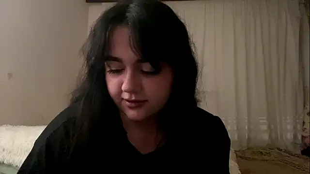 Kriss loveee online show from 21, 7, 2026