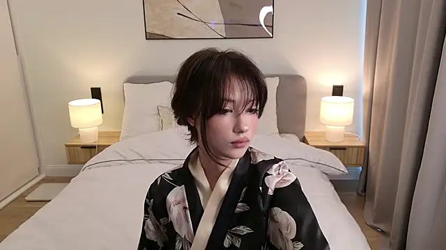 Snapshot of PeachyPaws chatting on 31, 7, 2026 PeachyPaws online show from 31, 7, 2026